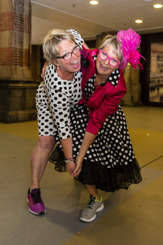 De Refreintjes in de trein-7